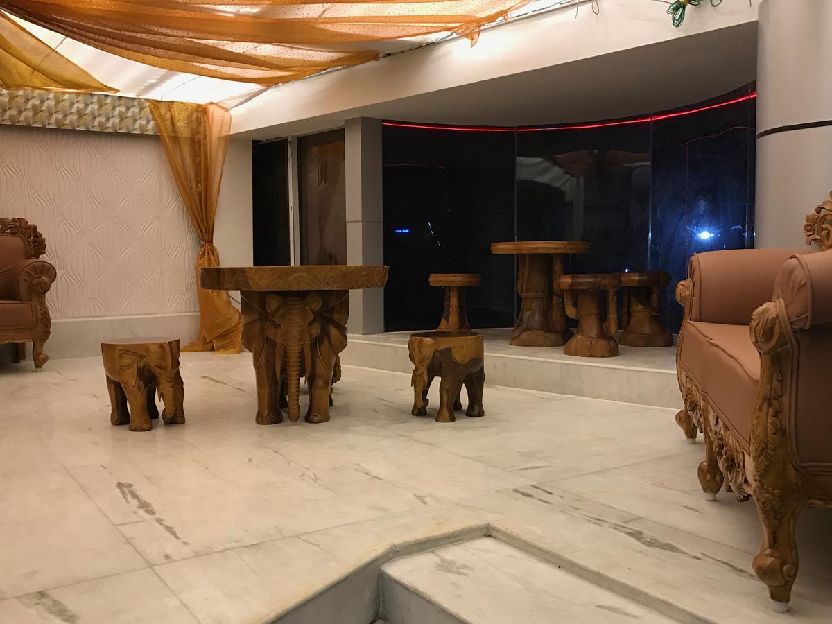Hyders Park The Business Hotel Thanjavur Dış mekan fotoğraf