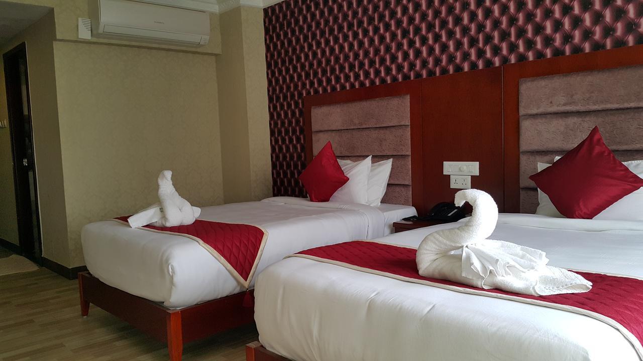 Hyders Park The Business Hotel Thanjavur Dış mekan fotoğraf