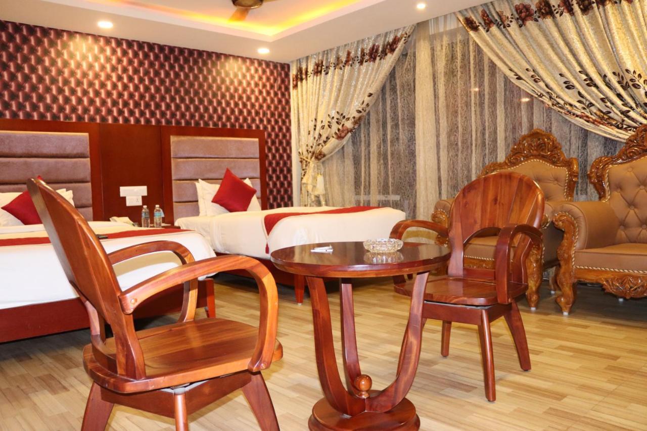 Hyders Park The Business Hotel Thanjavur Dış mekan fotoğraf